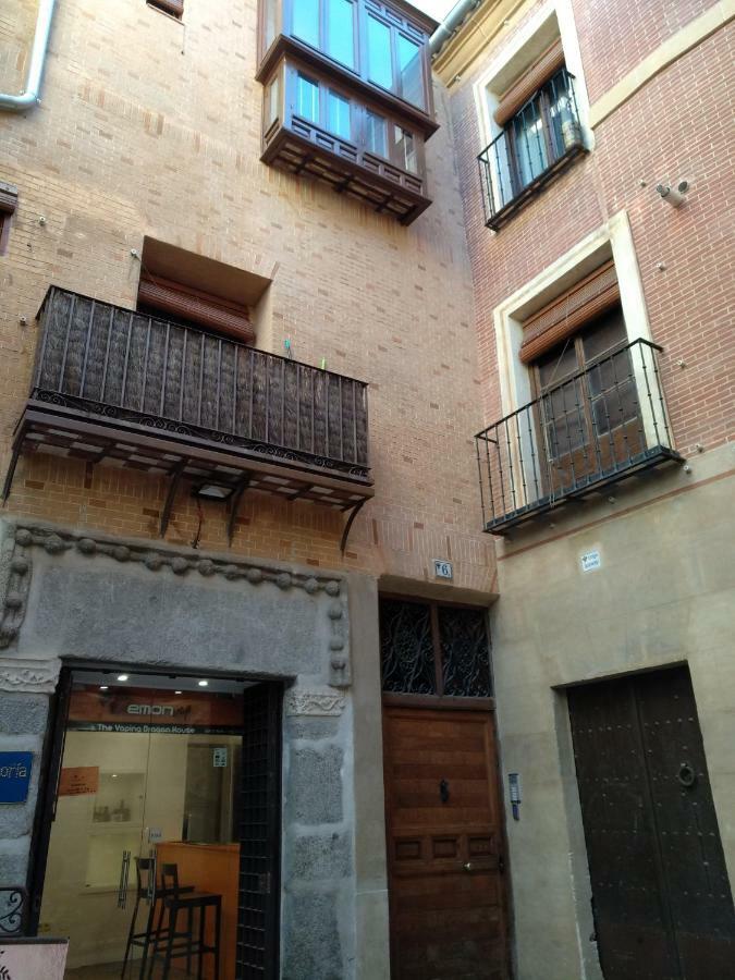 Apartmán El Patio Del Convento Toledo Exteriér fotografie