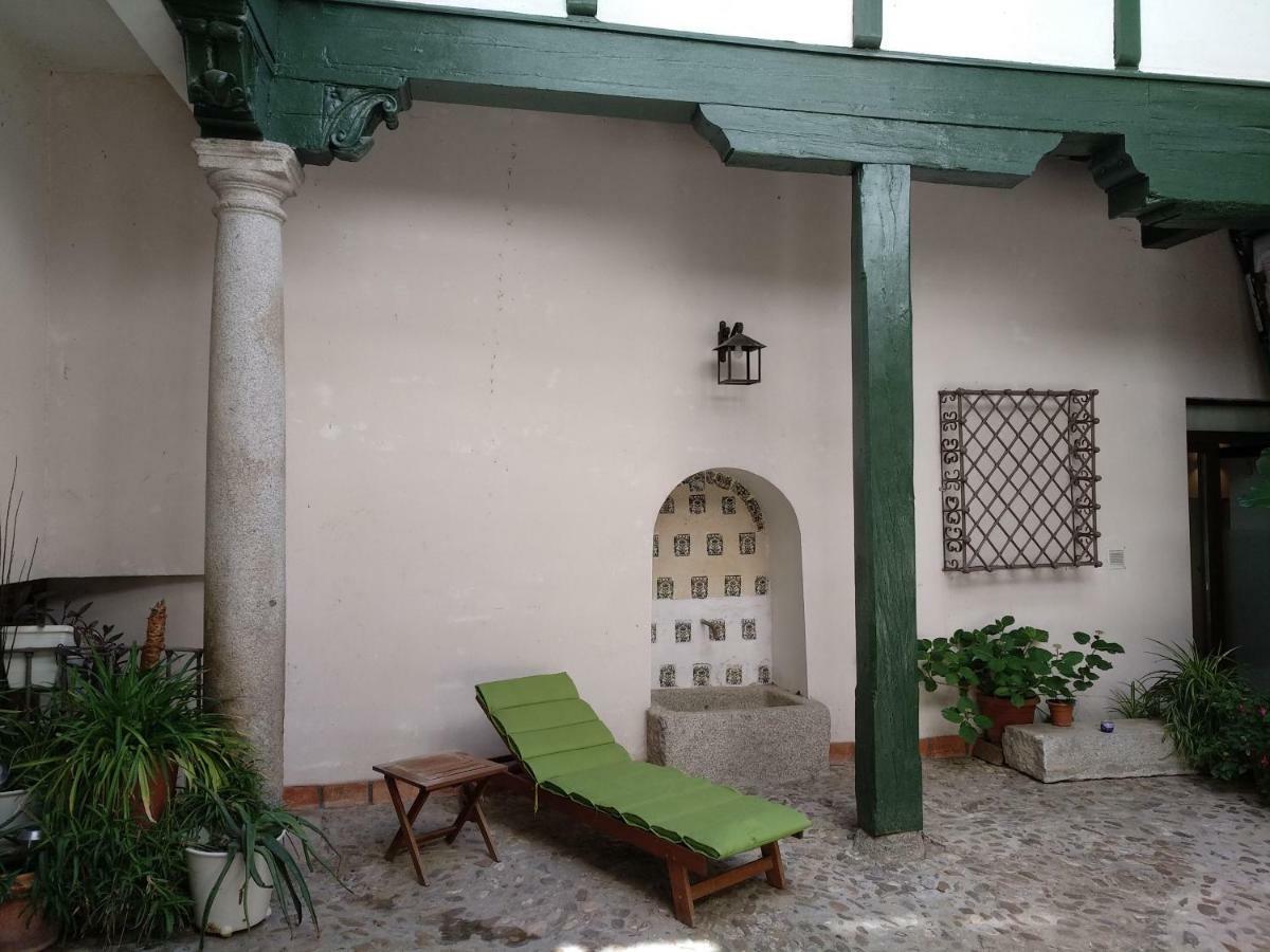 Apartmán El Patio Del Convento Toledo Exteriér fotografie